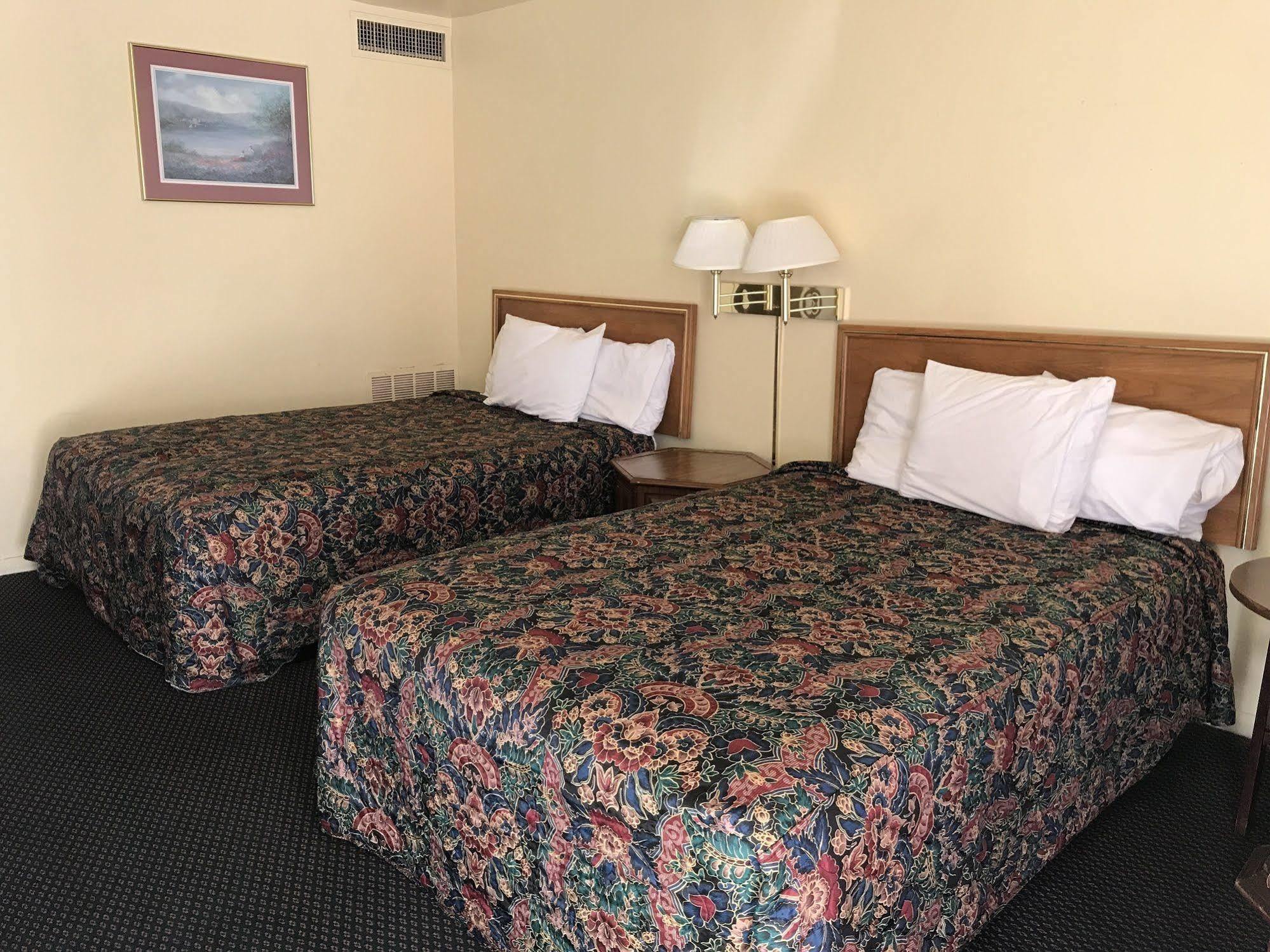 Guest House Motel Chanute Zewnętrze zdjęcie